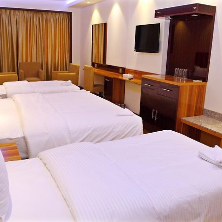 Fal Hotel L.L.C Ντουμπάι Δωμάτιο φωτογραφία